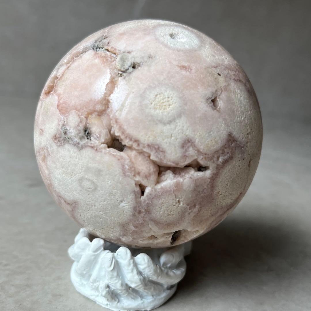 ピンクアメジスト　フラワーアゲート　共生　桜瑪瑙　スフィア　天然石