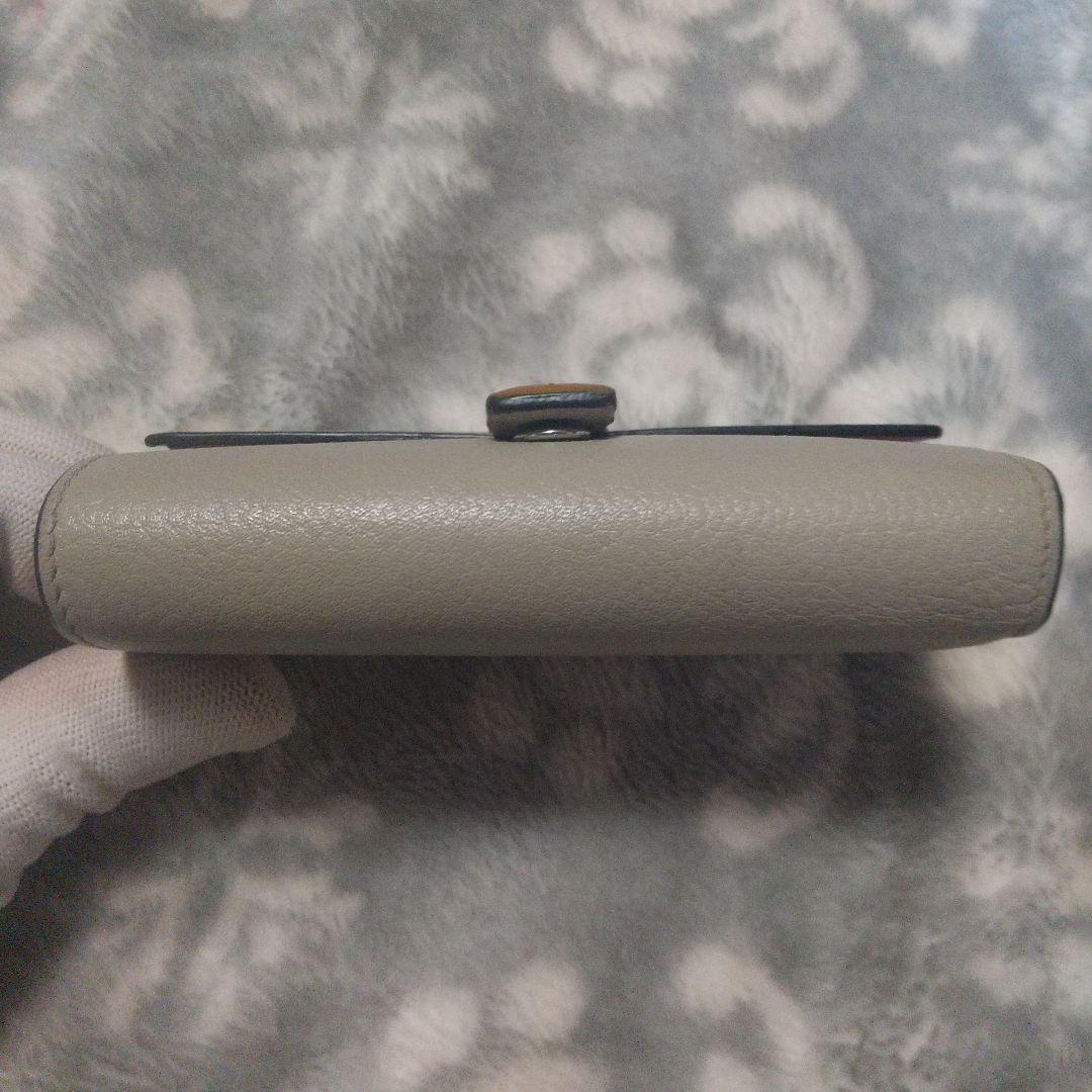 ロエベLOEWEバーティカルウォレットアナグラム　グレージュ