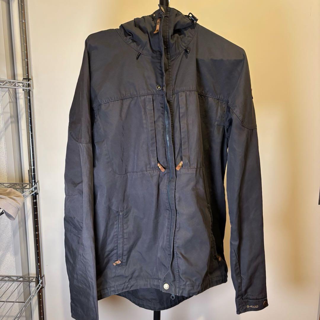 FJALL RAVEN マウンテンパーカー フェールラーベン