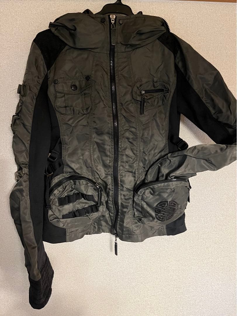 Qutie Frash 希少ミリタリーブルゾン　ジャケット　カーキ