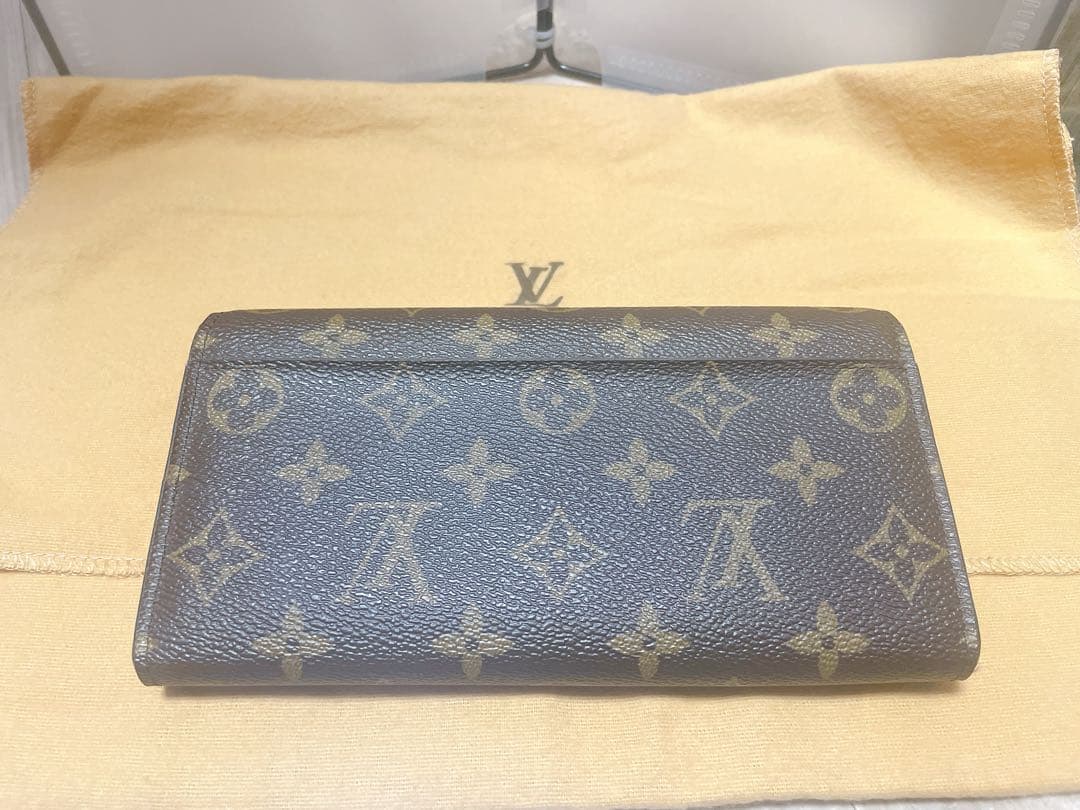 ルイヴィトン モノグラム 長財布 ポルトフォイユ