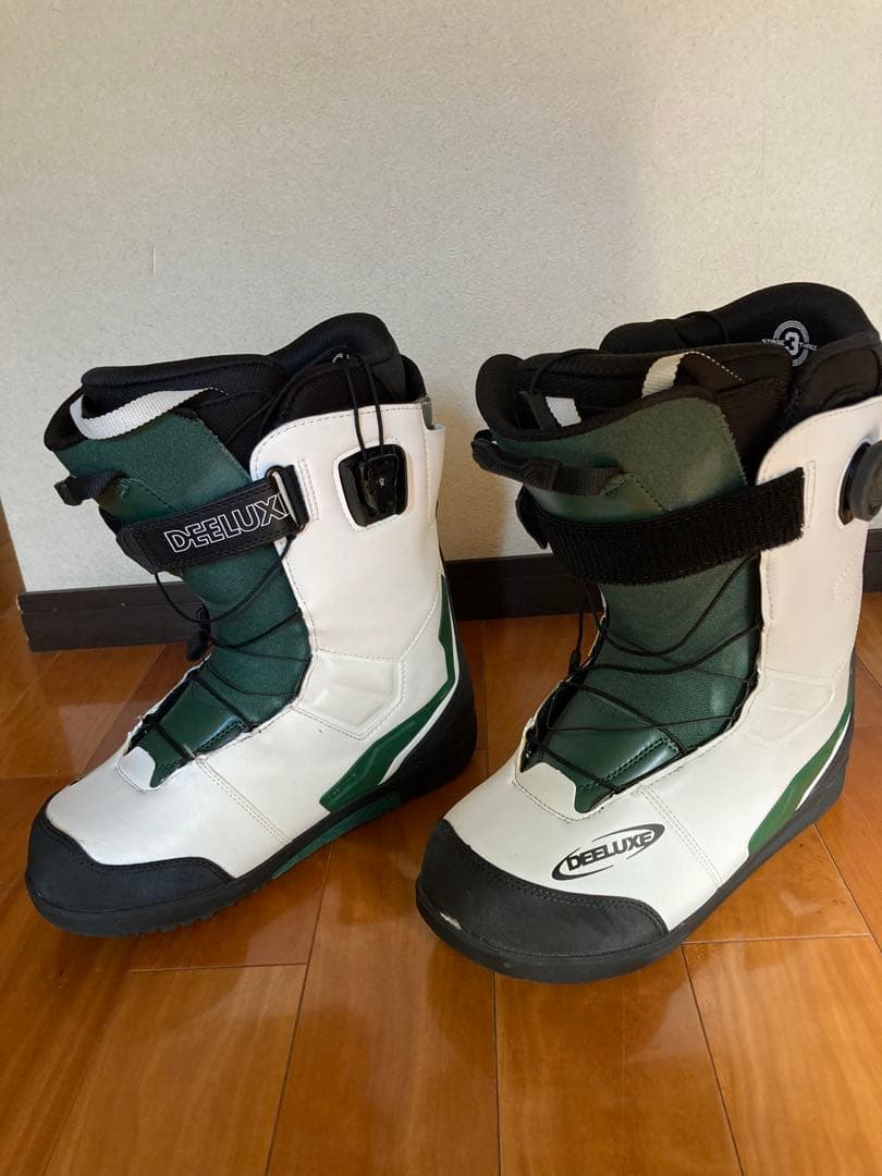 DEELUXE アエリス スノーボードブーツ ホワイト/グリーン