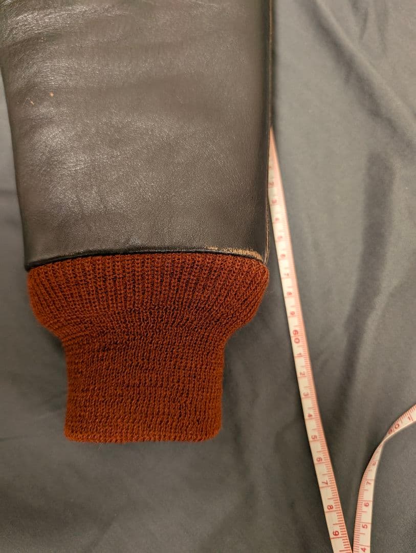 大幅値下☆希少Ｍ品番☆バズリクソンズ A-2 エアロレザー 赤リブ 馬革 36