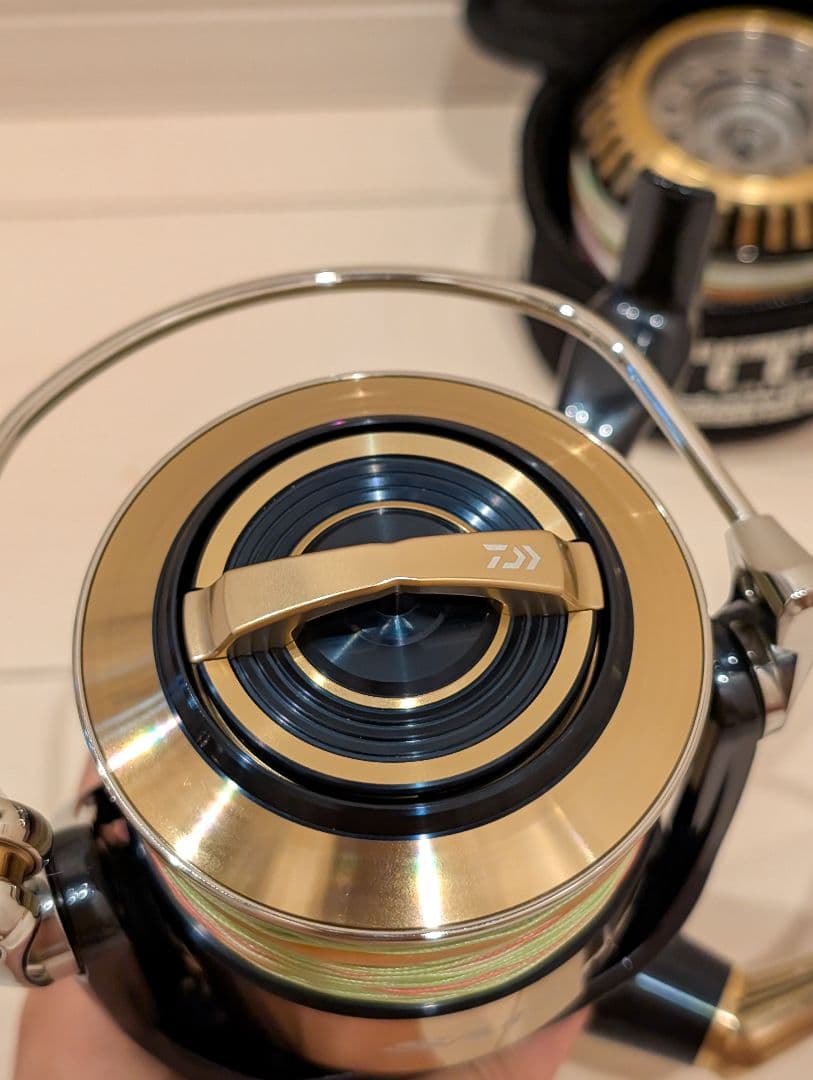 20 ソルティガ 18000p NL20ST23000BM スプール付き