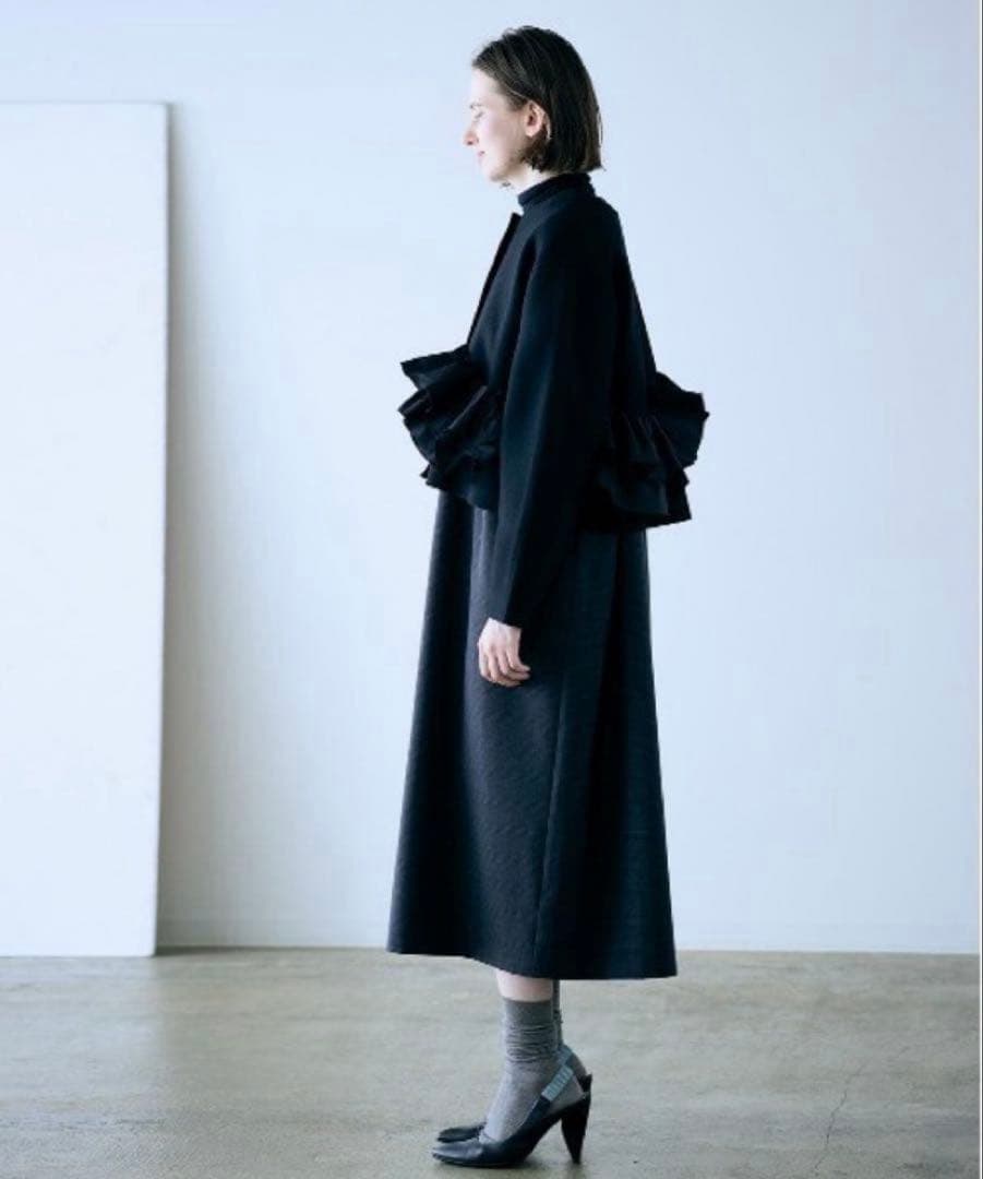 【新品・未使用】MARILYNMOON スパイラルタフタラッフルニットジャケット