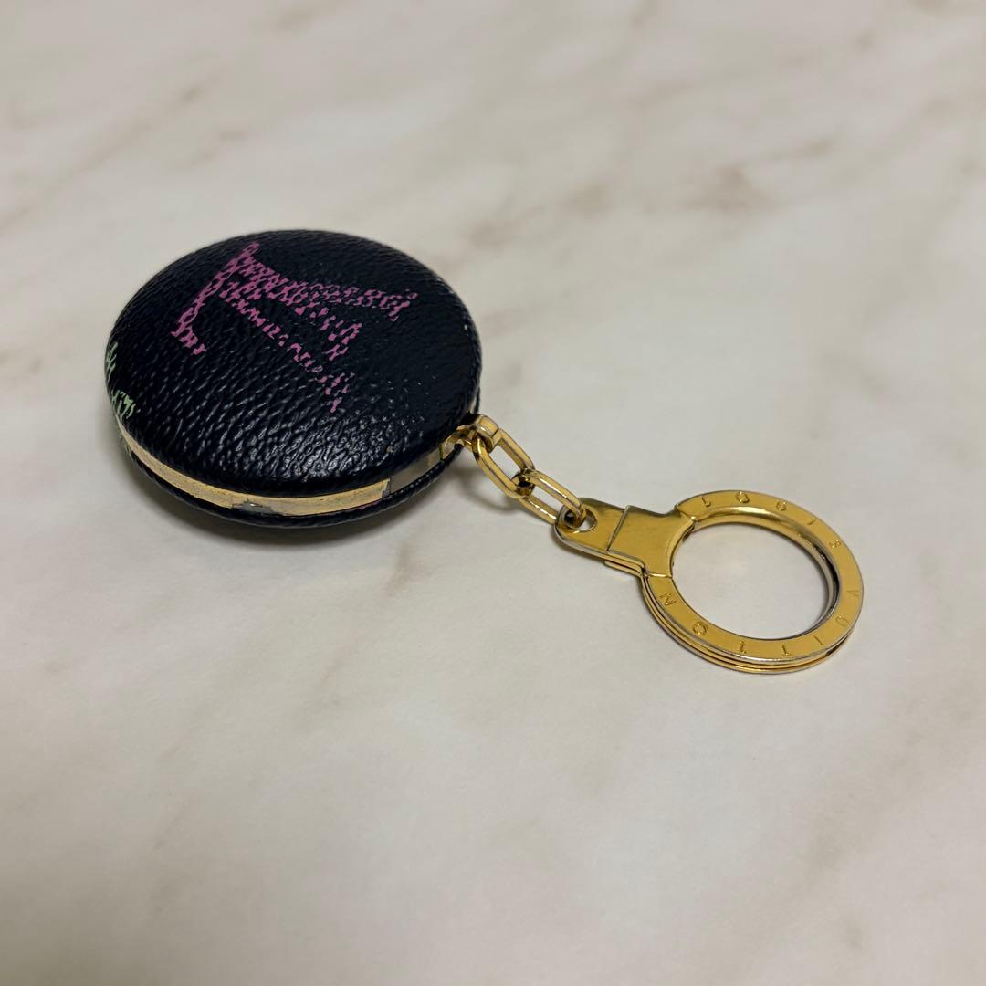 LOUIS VUITTON M51912 アストロピル ライト内臓キーホルダー