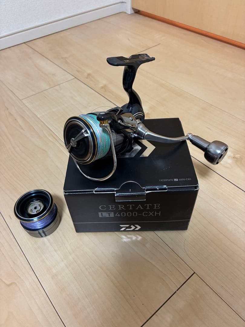 Daiwa 19 CERTATE LT 4000-CXH 替えスプール付き