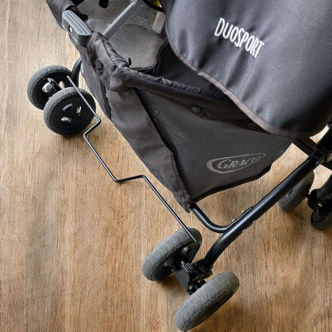 GRACO 2人乗り用ベビーカー　デュオスポーツ 双子　おまけ　レインカバー付き