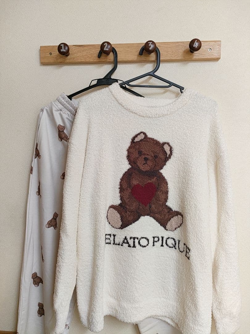 【新品未使用】ジェラピケ バレンタイン限定 くまパジャマ 上下セット