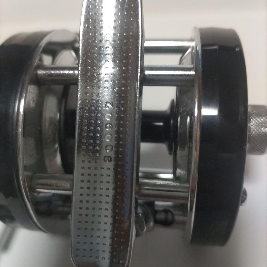 ABU Ambassadeur 5001 C ベイトリール