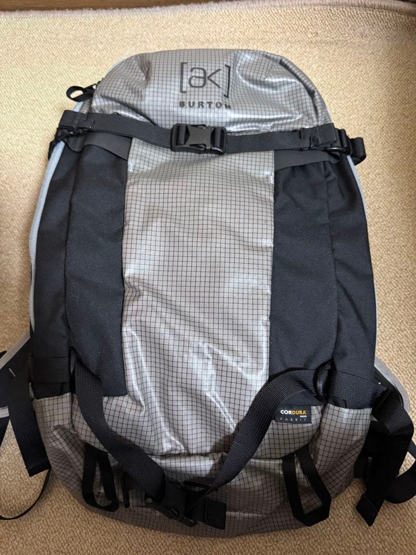 BURTONバックパック ak Dispatcher 18L Sharkskin