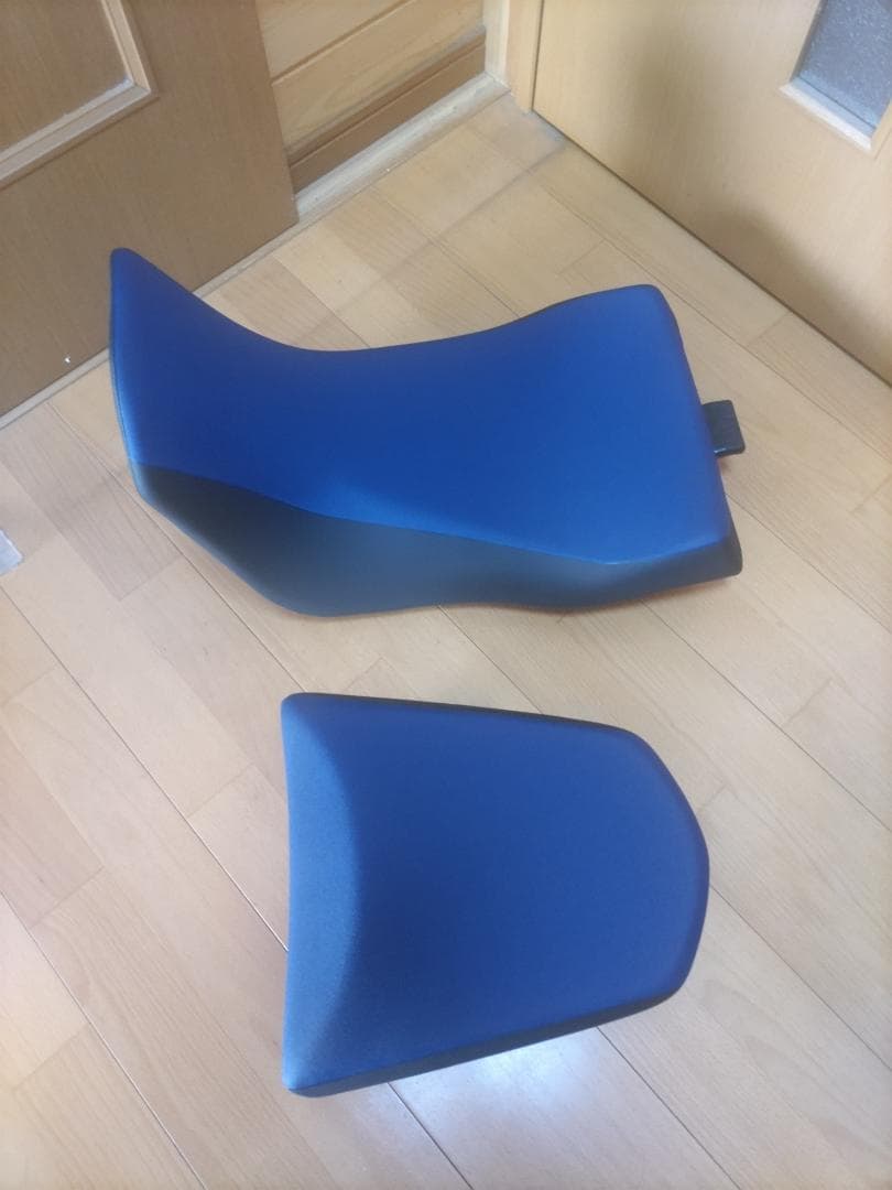 ホンダ　アフリカツイン純正シート　汚れやホツレ無しSD04　CRF1000