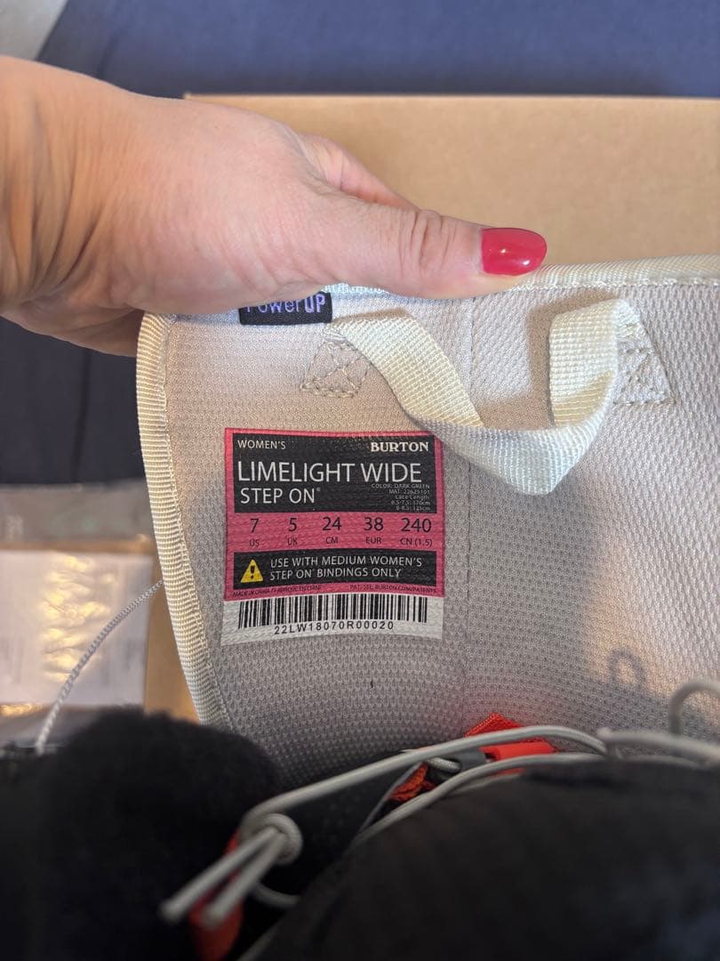 【値下】BURTON Step onビンディング&ブーツ　LIBテックボード付き