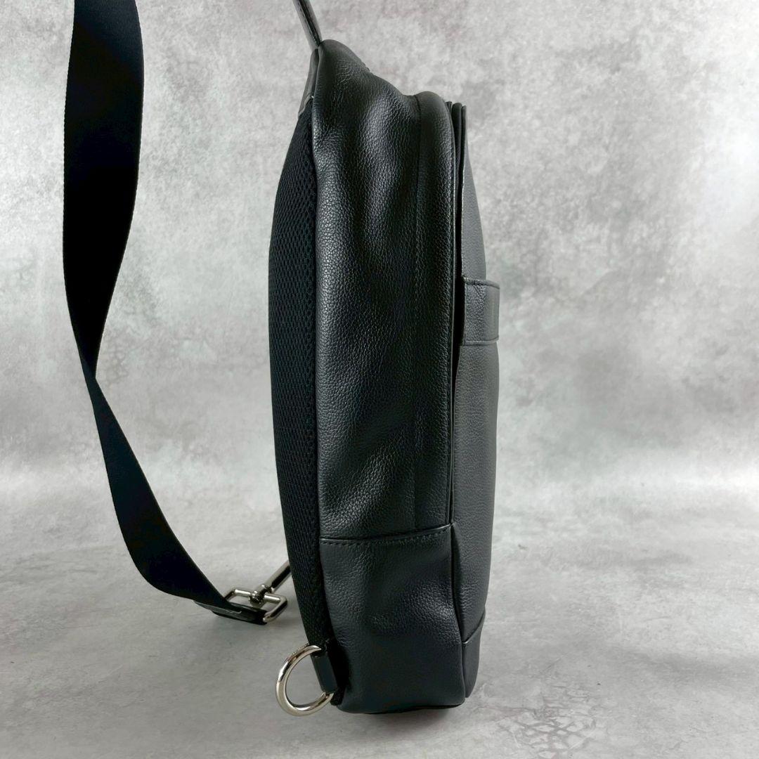 美品 COACH コーチ レザー ボディバッグ ショルダーバッグ 黒 ブラック
