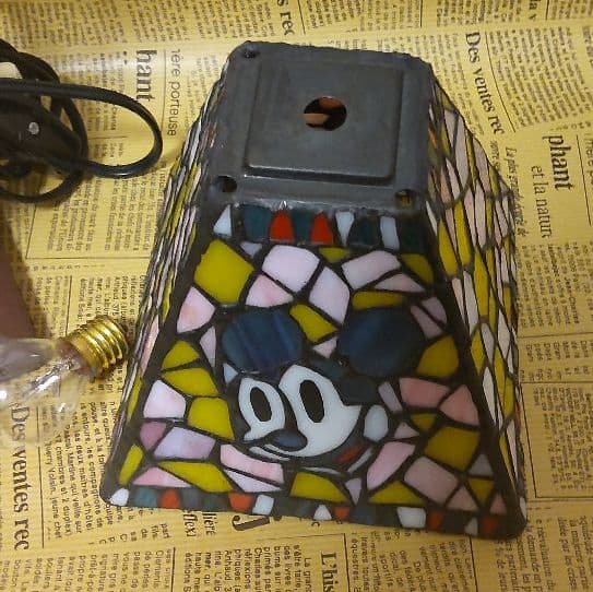 ディズニー ステンドグラスランプ