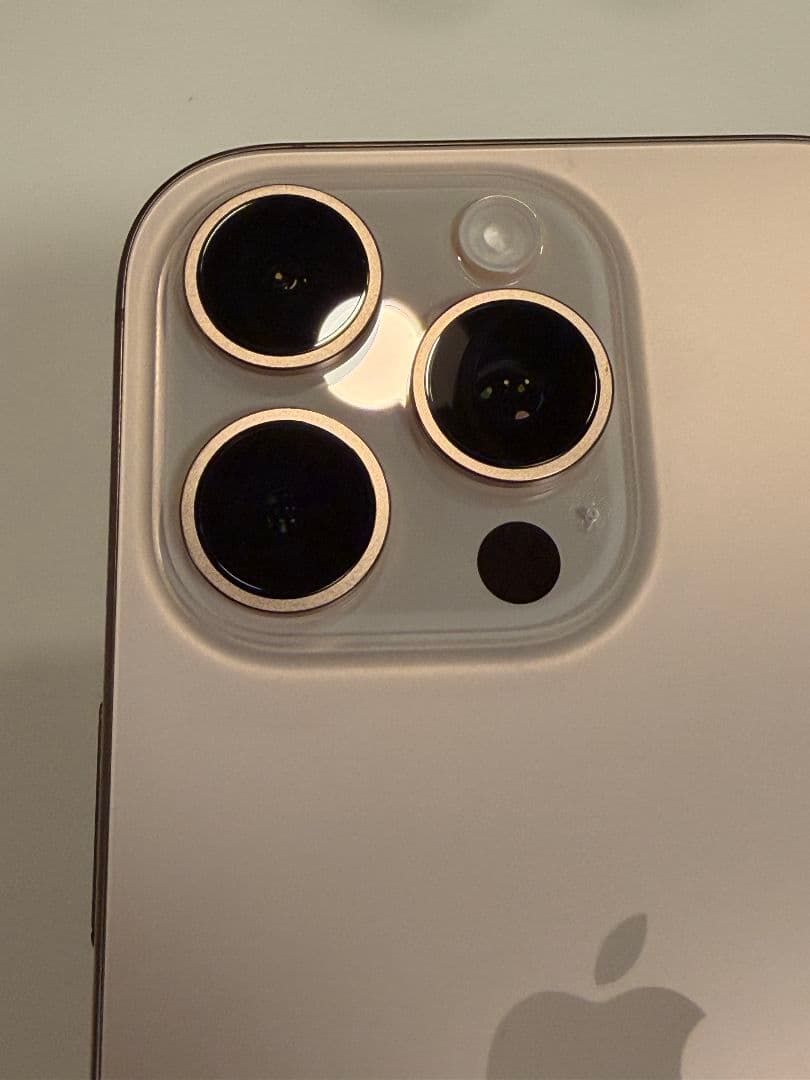 【超美品】iPhone16PRO　デザートチタニウム　128GB