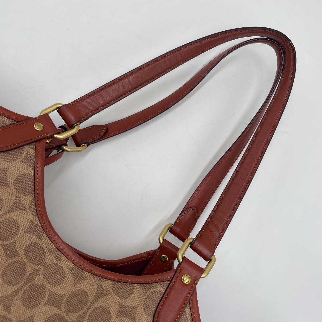 良品 COACH トートバッグ キャンバス ブラウン シグネチャー A4可