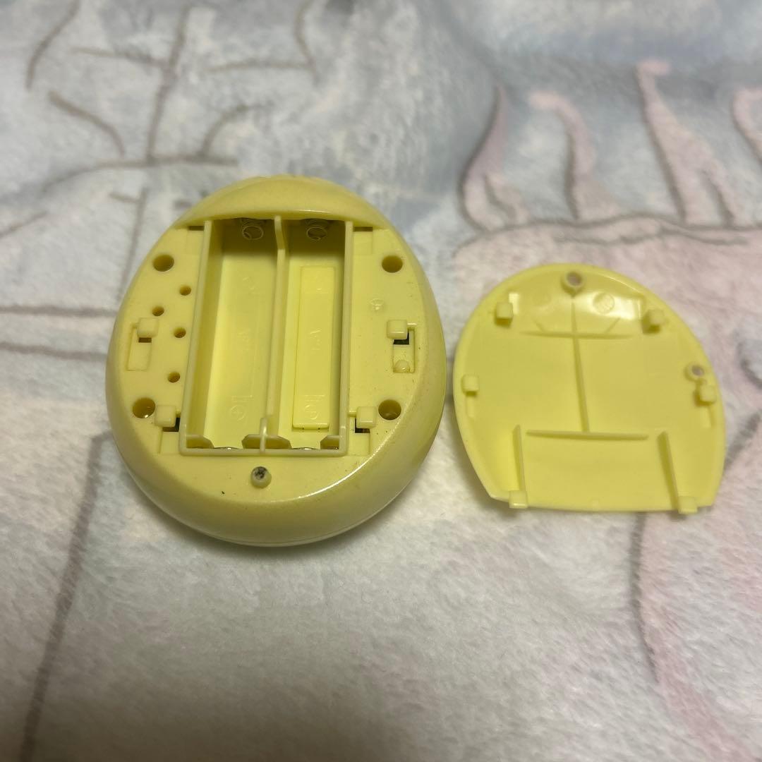 たまごっちピース Tamagotchi P's イエロー