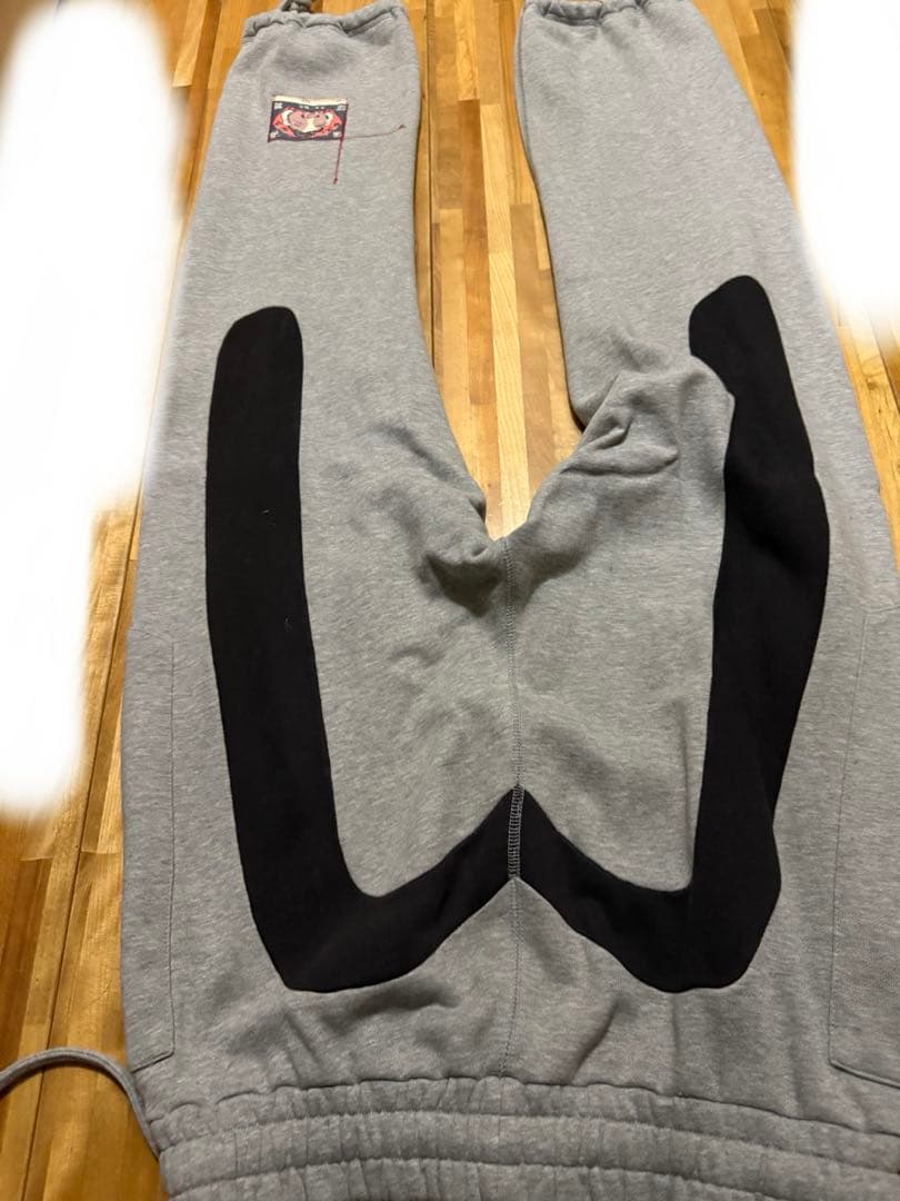 エヴィス　スウェットパンツ