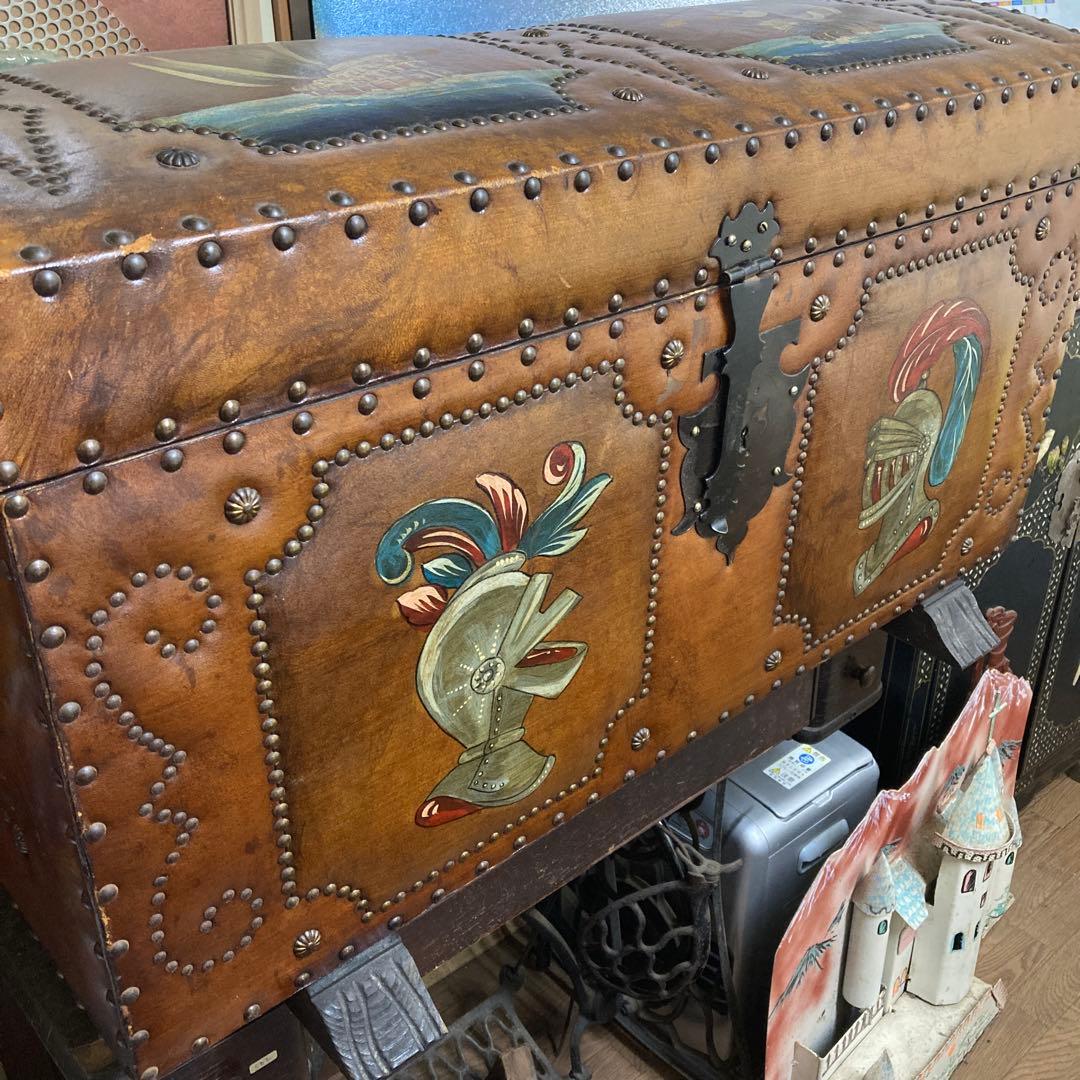 『アンティーク風レザー収納箱』