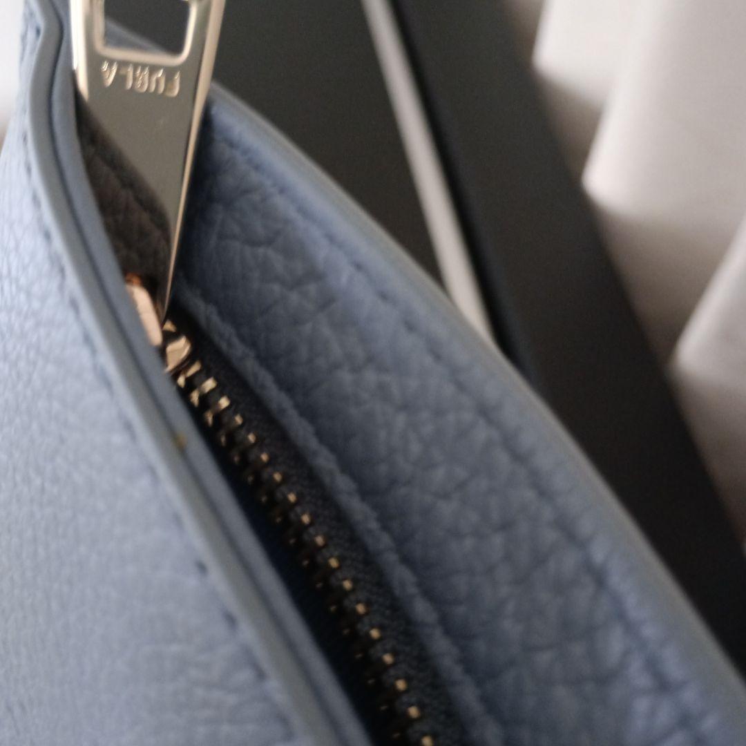 FURLAのトートバッグ