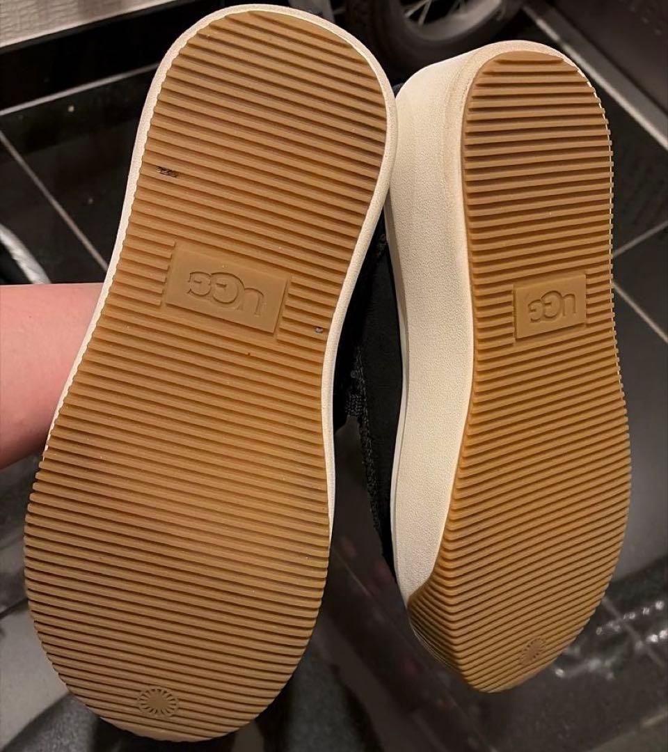 【UGG】厚底スニーカー★EZ-Duzzit Lace 24.5㎝