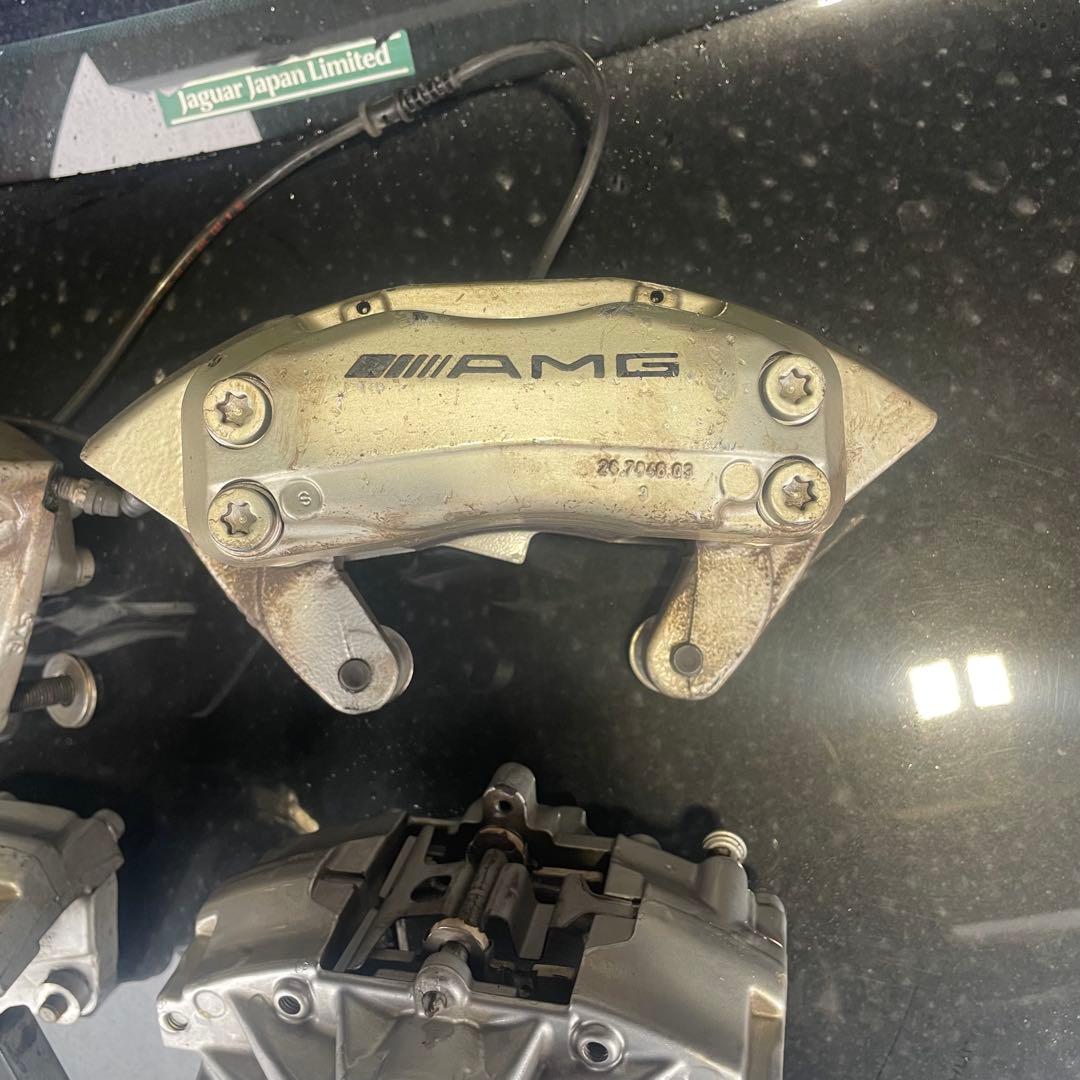 AMG用ブレンボ製ブレーキパッド4枚セット