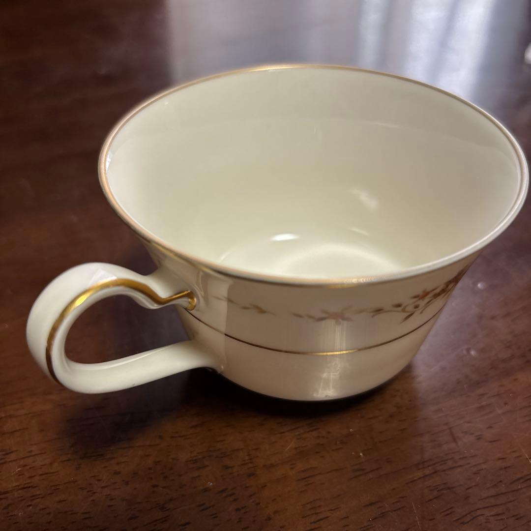 ノリタケ NORITAKE Ivory China 皿 ティーカップ セット