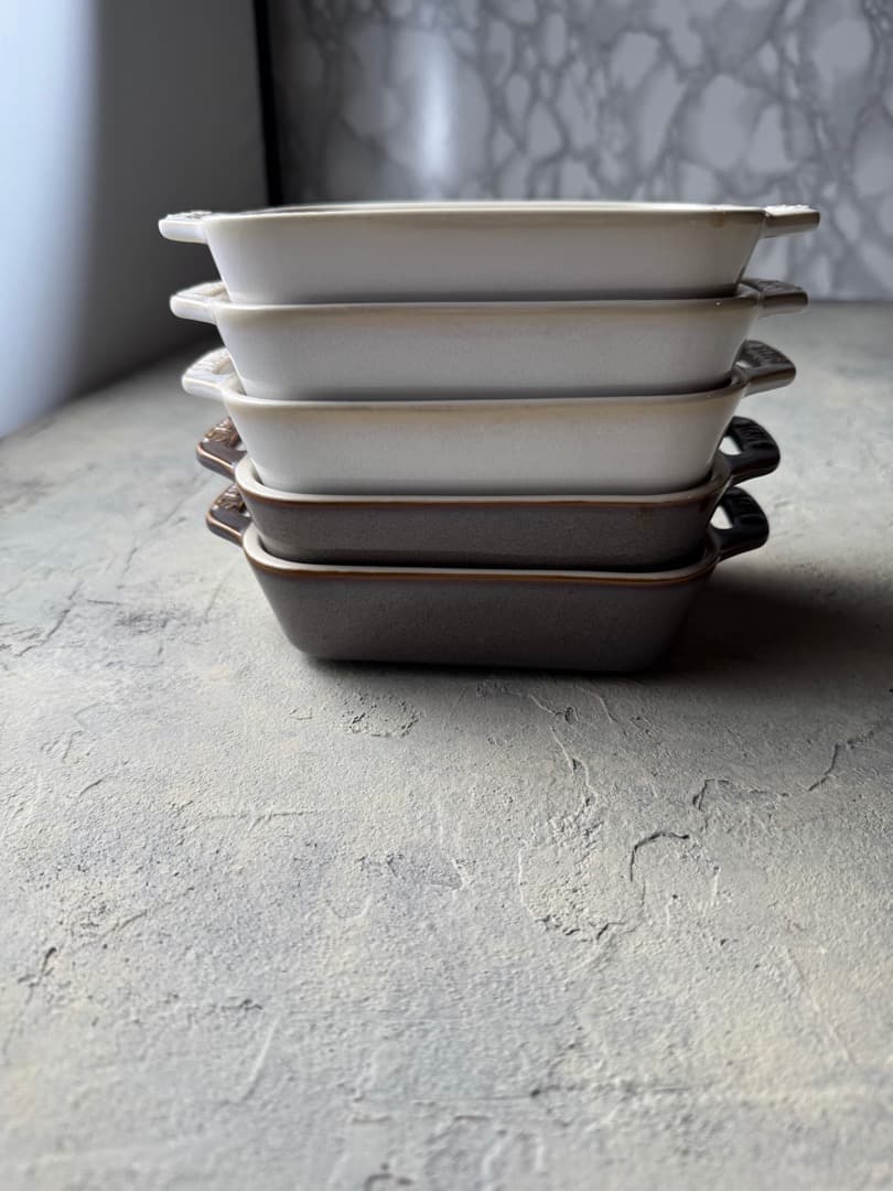 ストウブ Staub レクタンギュラーディッシュ 白✖️3個 グレー✖️2個