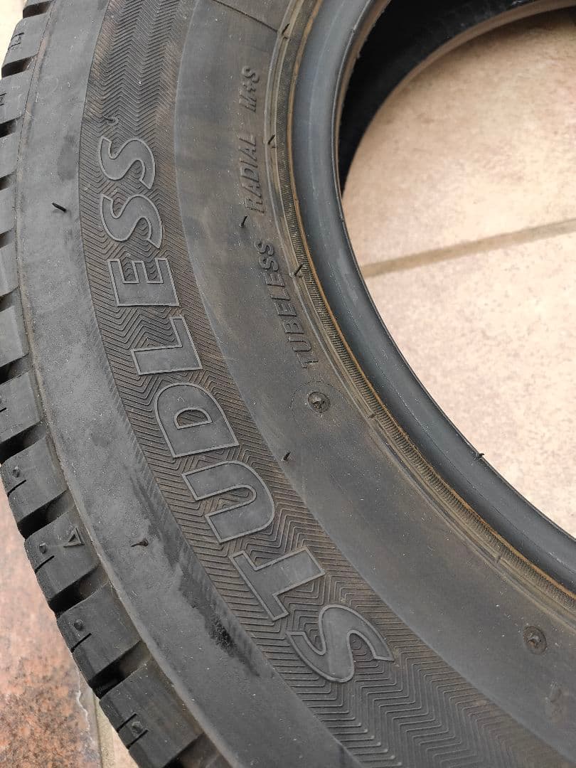 ブリヂストン W300 145R12 LT 145/80R12 スタッドレス