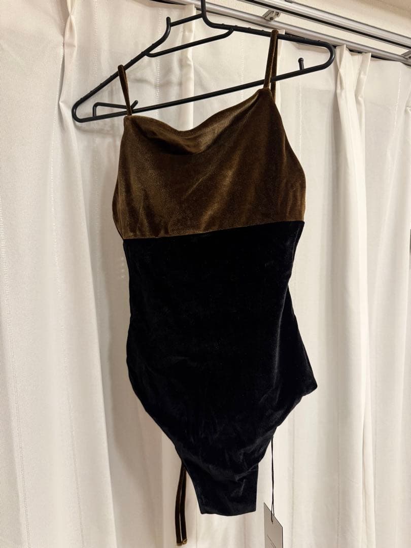 room306contemporary 水着