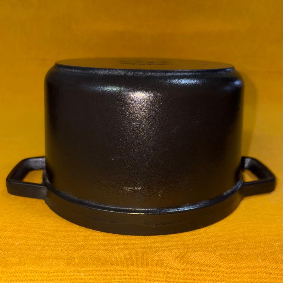 早い者勝ち‼️希少 美品 ストウブ ココット16cm 旧型 深型 鉄鍋 ホーロー