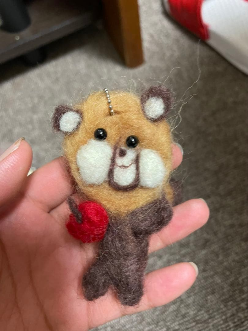 羊毛フェルト クマのキャラクター