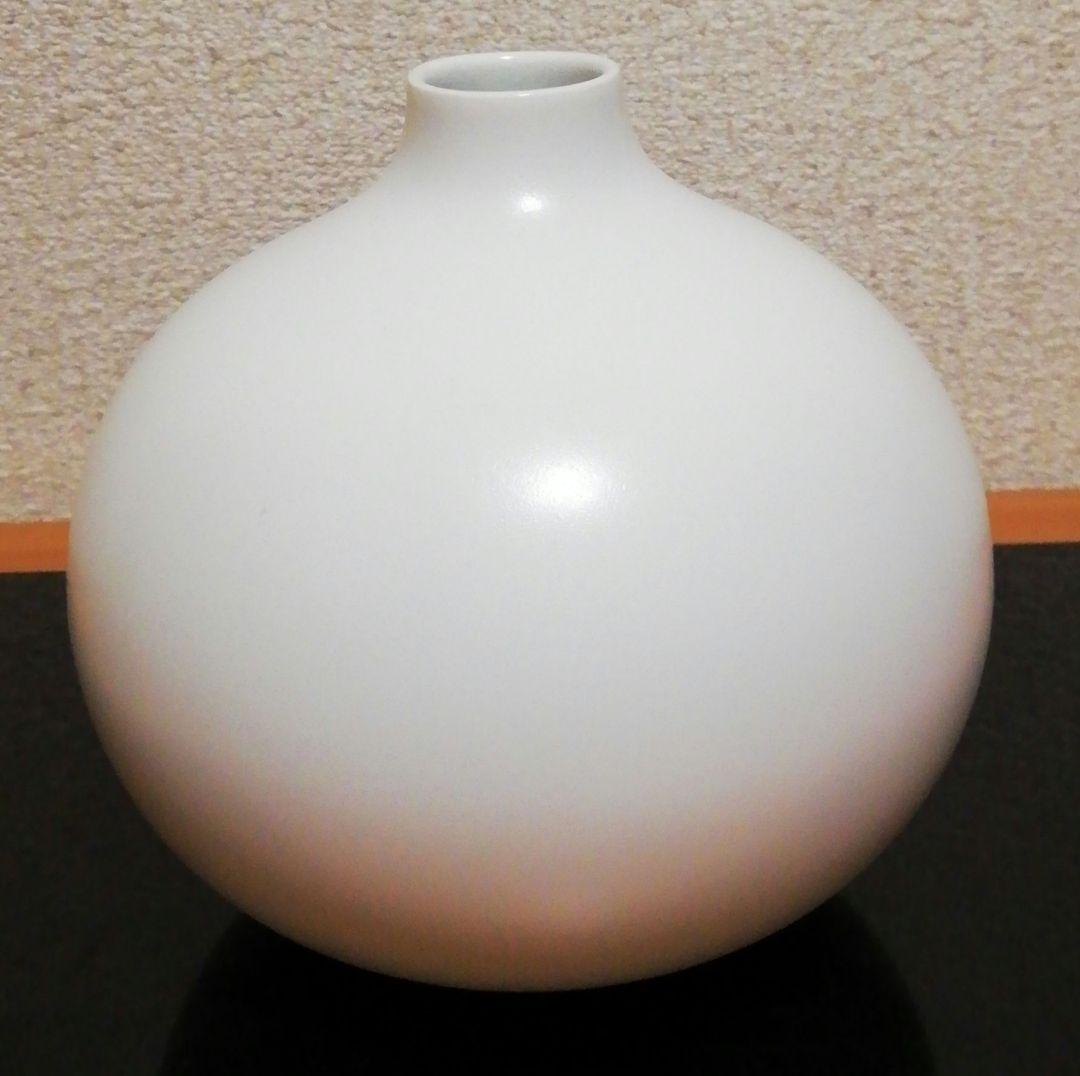 人間国宝　前田昭博作　白磁　花入　壺　共箱　略歴付　花瓶