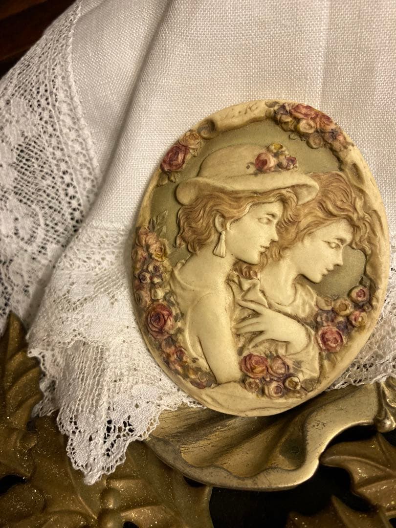 1997年アイリッシュリネンポケットチーフ繊細な手作業レースドイリーヴィンテージ