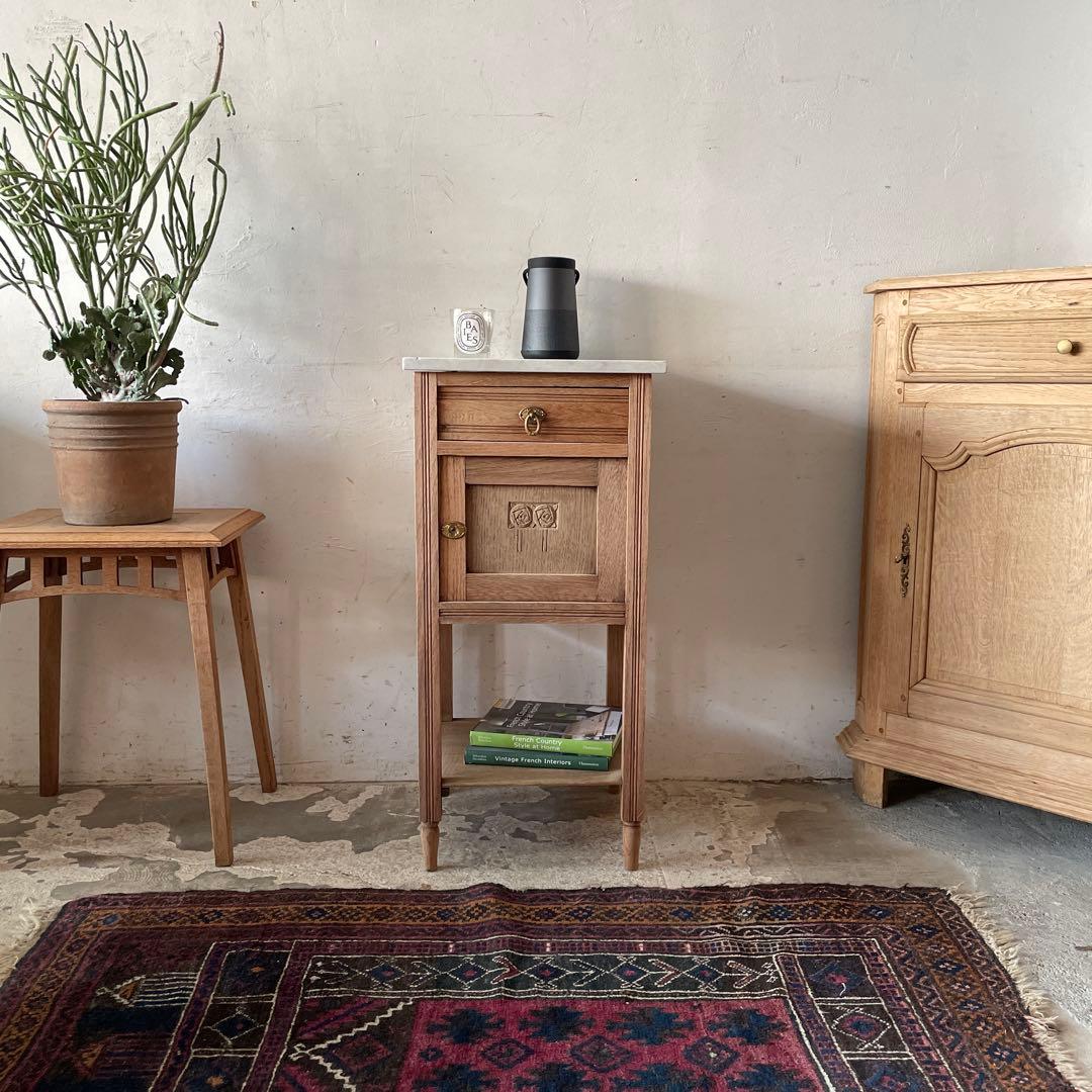 ビンテージ 大理石ドロワーサイドテーブル ベッドサイドテーブル　剥離