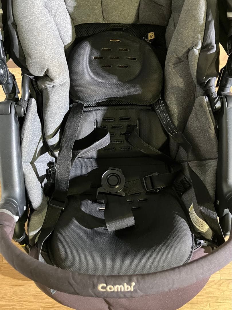 Combi コンビ スゴカルα 4キャス エッグショック HK ベビーカー