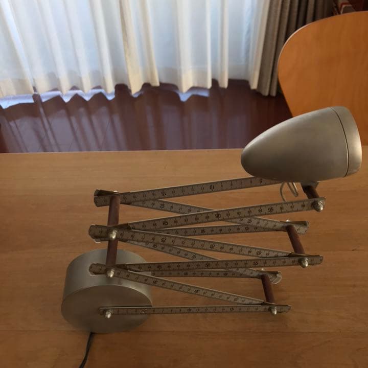 金属メジャーインテリアランプ