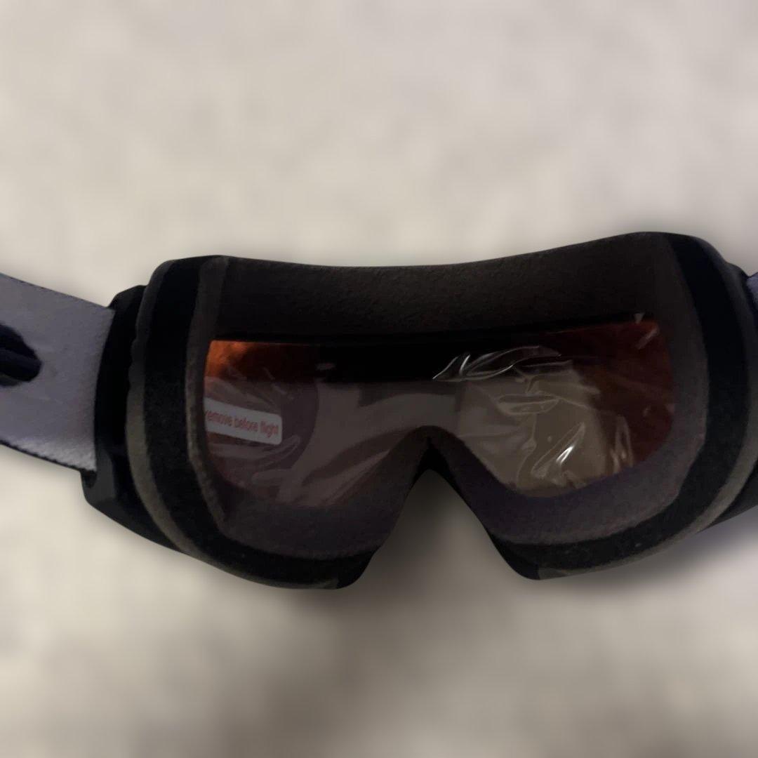 新品未使用タグ付き Oakley ゴーグル ミラーグリーンレンズ