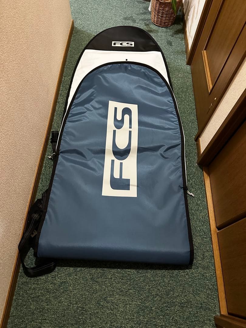 FCS サーフボードハードケース 9’6’’