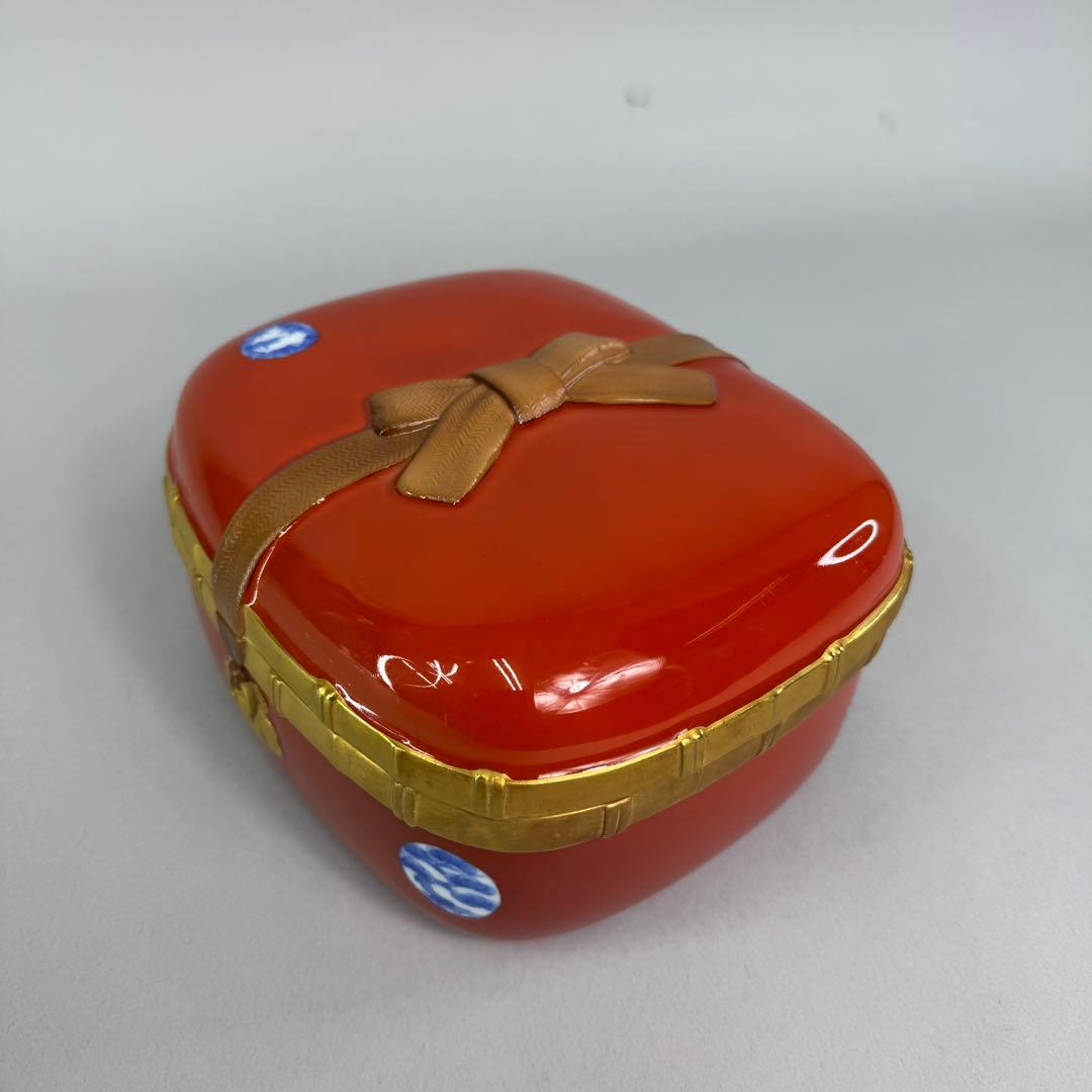 有田焼 深川製磁 陶箱 丸紋外赤 蓋物 重箱 菓子器 宮内庁御用達