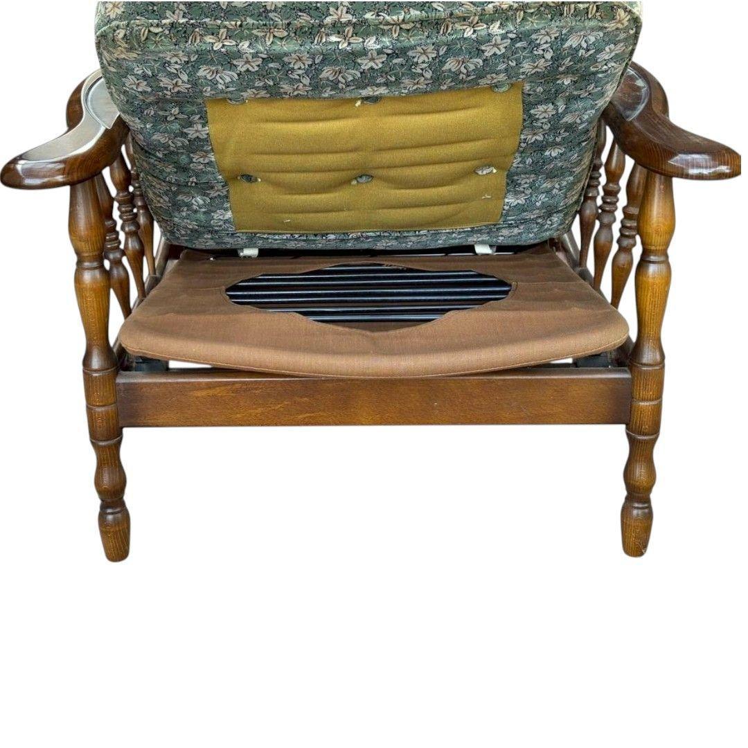 カリモク コロニアル リクライニングチェア