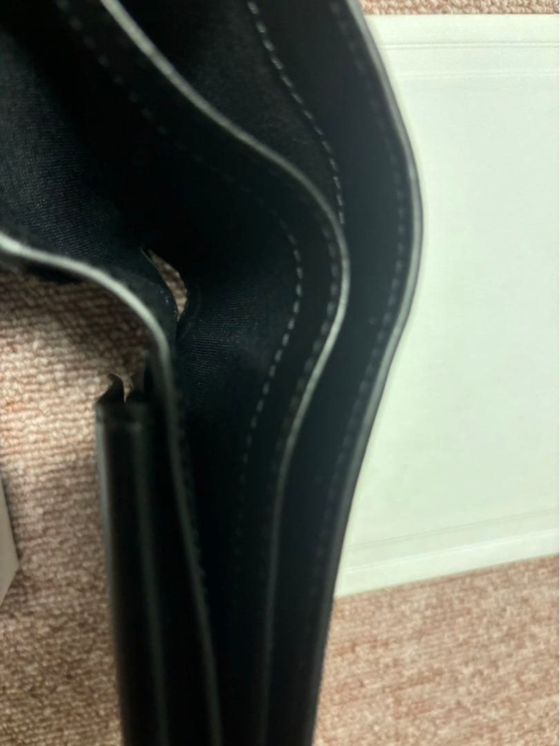 CELINE バイフォールドウォレット/グレインドカーフスキン