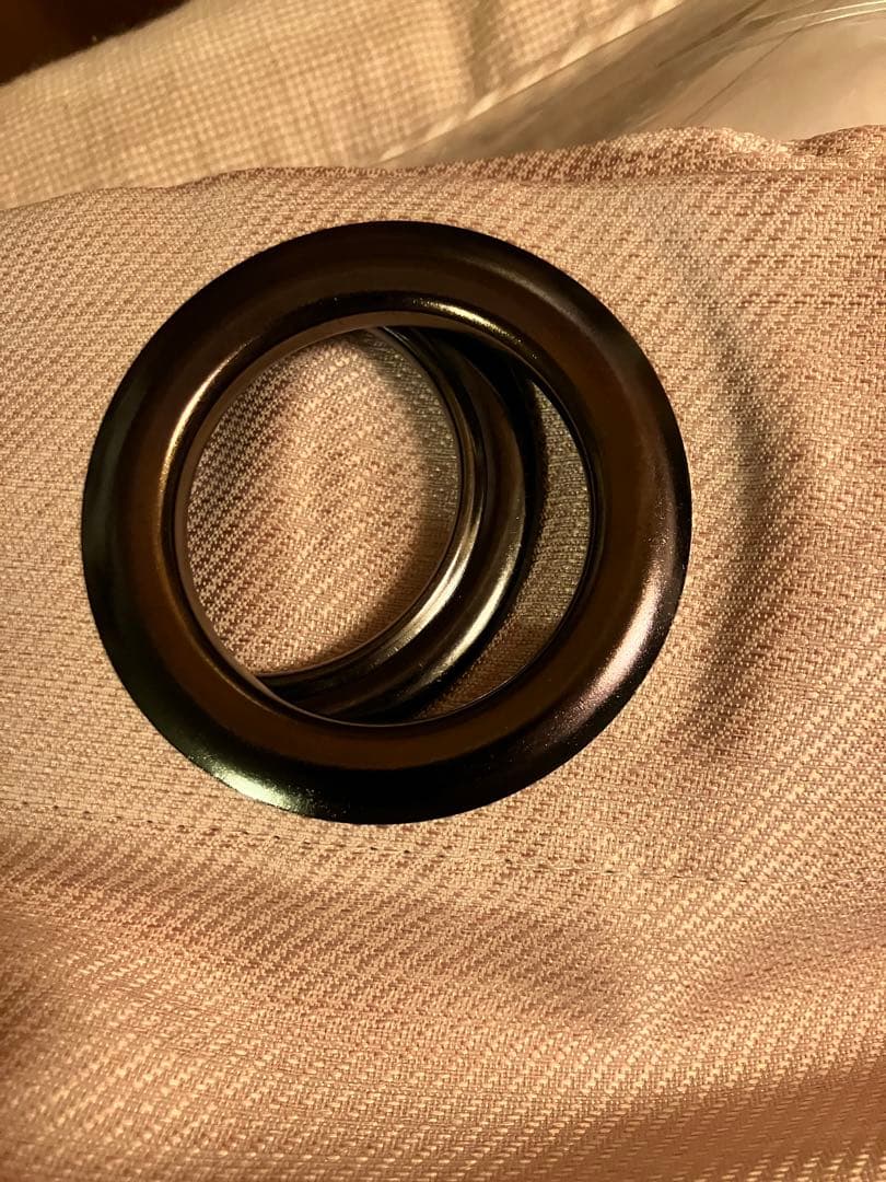 アイレットカーテン ベージュ　リング9個