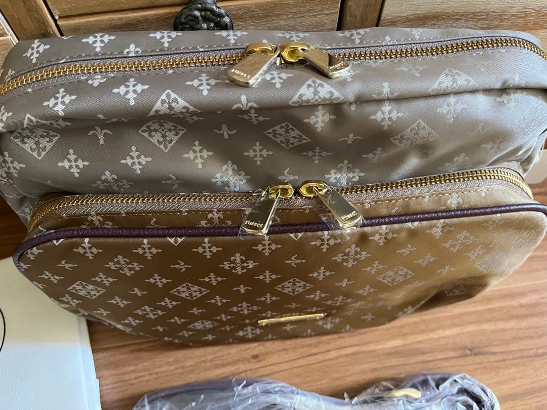 russet グレーベージュ ショルダーバッグ