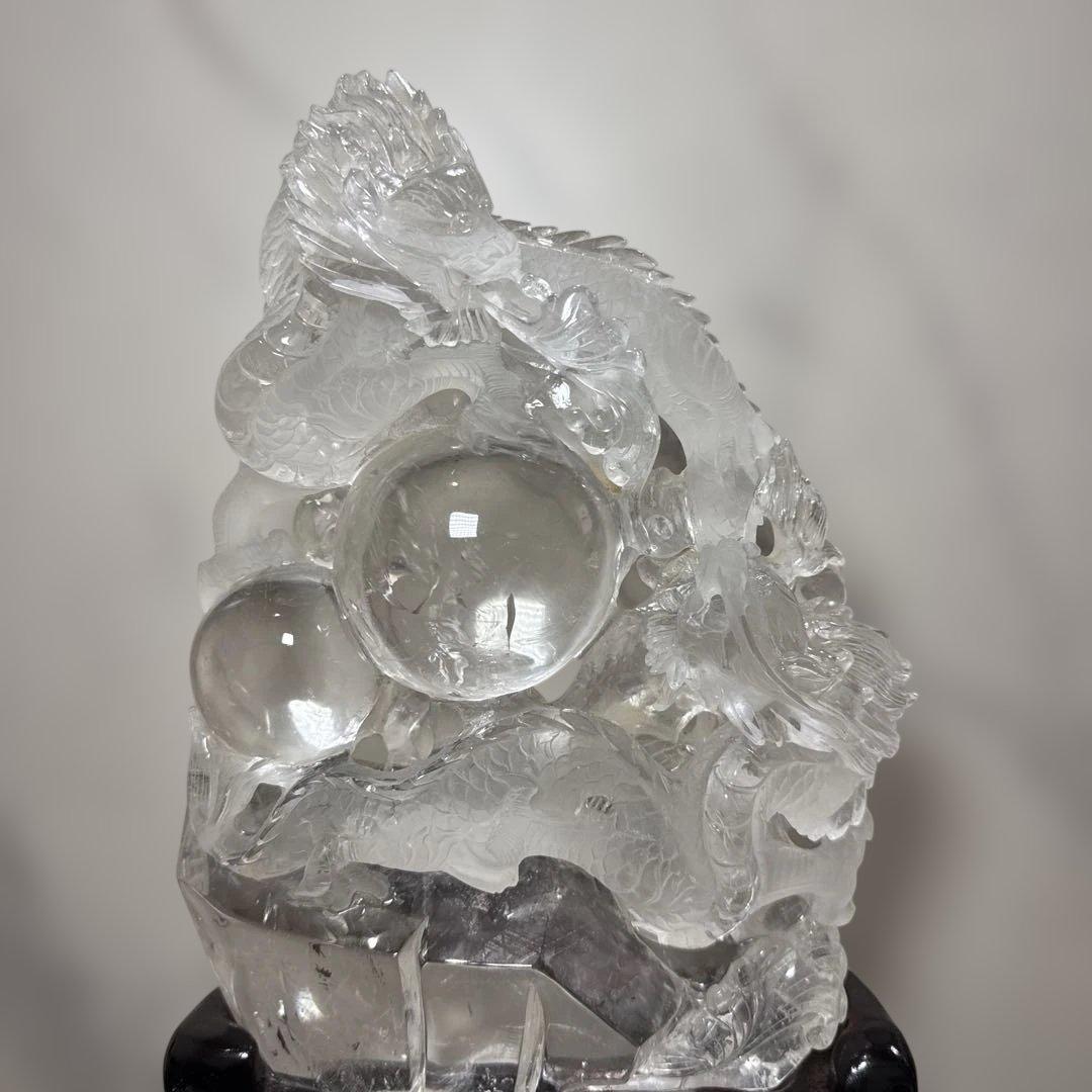 【圧巻3.1kg】天然水晶 双龍彫刻 台座付 巨大玉持ち 置物