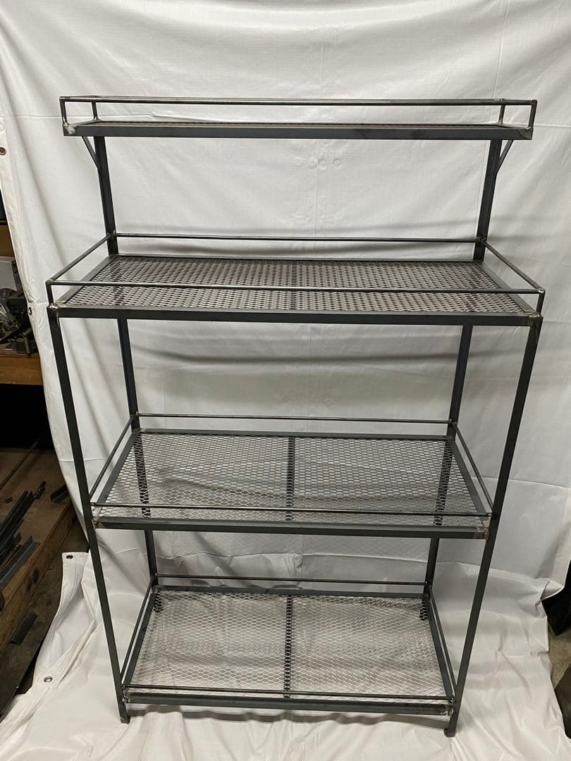 アイアンシェルフ　アイアンラック　スチールラック　植物棚　アガベ　多肉植物　棚