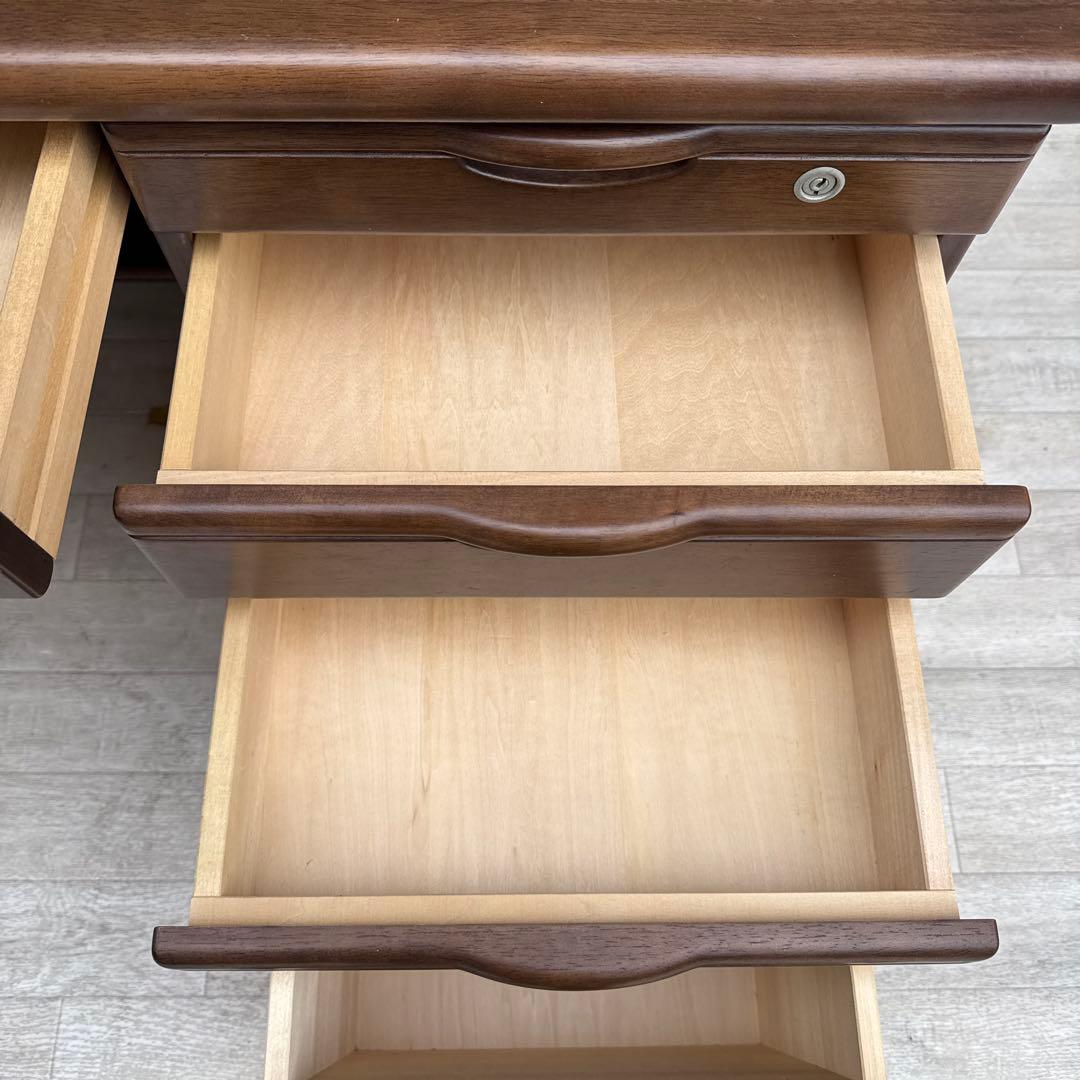 最終値下げ品　karimoku カリモク 両袖机 デスク 勉強机