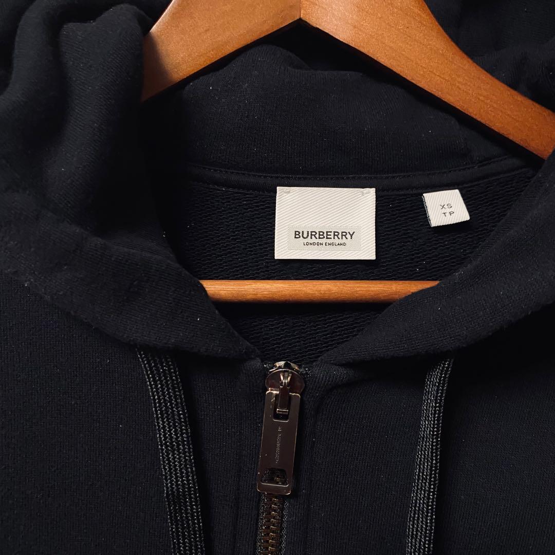 BURBERRY バーバリー ジップアップパーカー 袖ロゴ