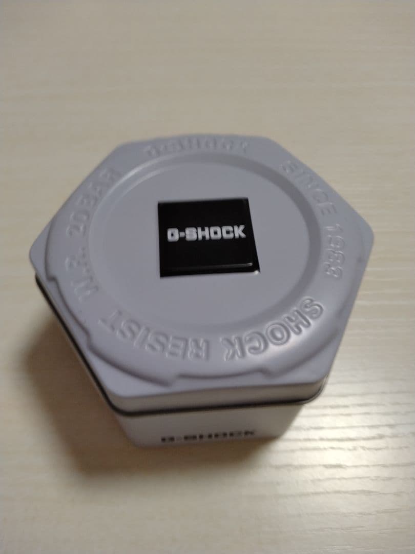 【美品、最終価格】G-SHOCK　デジタル　シルバー　GM-S5600